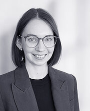 Portraitfoto von Leonie Gallandi